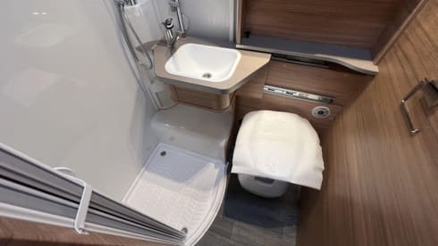 4p Weinsberg semi-integrated from 2026