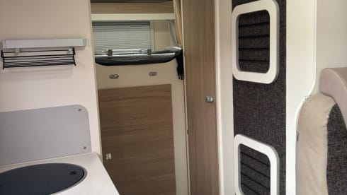 Shorter way  – 6-persoons Rimor alkoof uit 2023