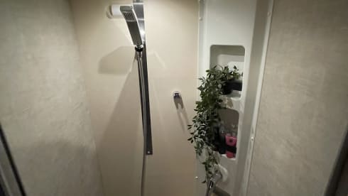 Schink – 5p Fiat semi-integrated uit 2021