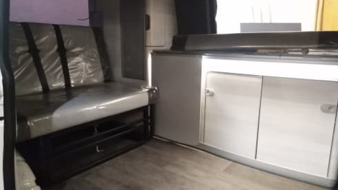 California 1 – Volkswagen bus camper
