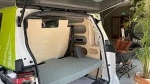 Adventure Express – Volkswagen ID Buzz - 100% electric