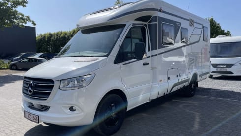 2p Hymer semi-integrated from 2021