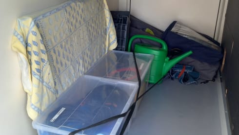 Modest – 5p Roller Team alcove from 2021