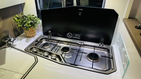 Adria Mobil  – 5p Adria Mobil semi-integrated from 2019