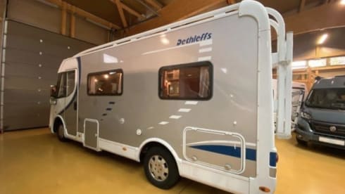 Dicker – Motorhome all inclusive