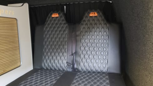 Link  – Head turning 4 berth Volkswagen T4
