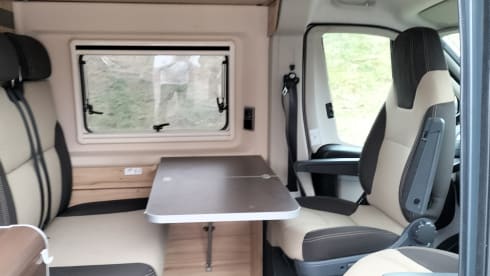 Hymer grand canyon 2-4 pers