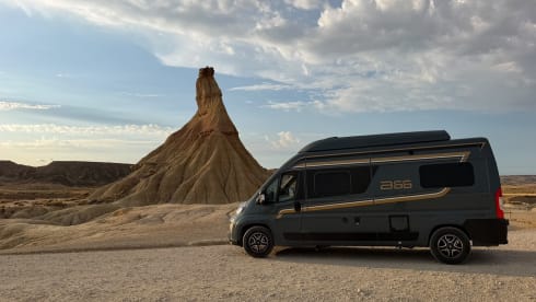 Tummo – Tummo, a boutique VAN experience - Bürstner 4P - 2026