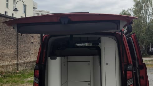 Jackie – Ford-Campingbus für 4 Personen ab 2025