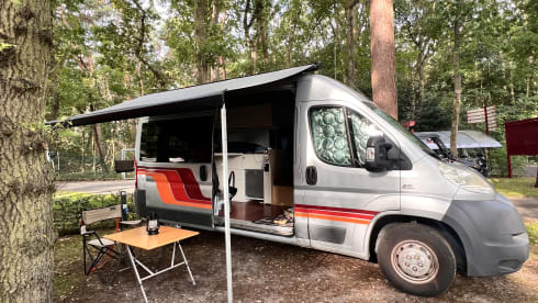 Lucky – Fiat Ducato Campervan – Klaar voor jouw avontuur!