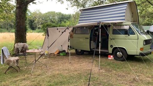 Volkswagen T3 from 1980 for 2 people