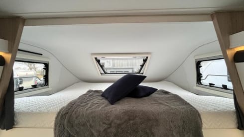 A70 DK – Motorhome SunLiving A70 DK Alkoven #Family vacation