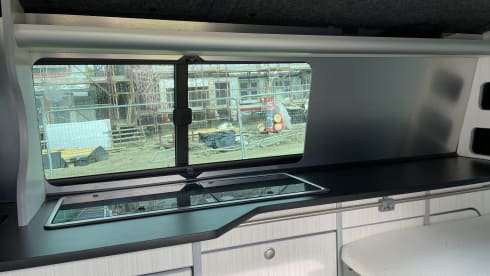 Sunny Scotland Campers  – Volkswagen transporter, sleeps 2 and pet friendly