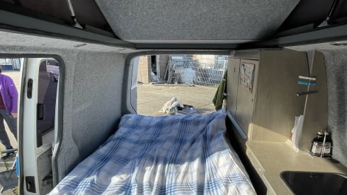 Blastoise – Volkswagen T5 camper van