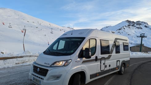 Bob – MAXIVAN KNAUS BOXLIFE 4 Real beds / 2 interior bedrooms