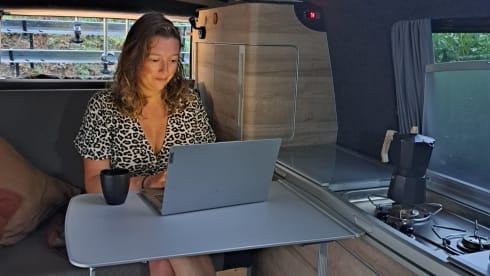 Dolomiti – 4p Volkswagen bus from 2017