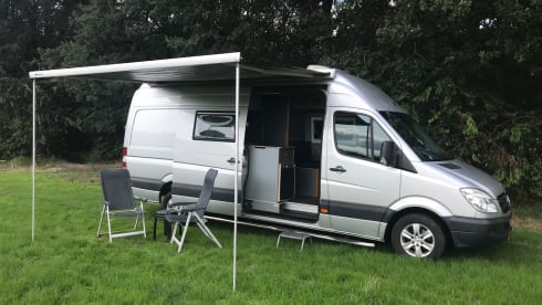 MB Sprinter 318 CDI (184hp) Full Option Bus Camper !! 210cm Stand Height !!
