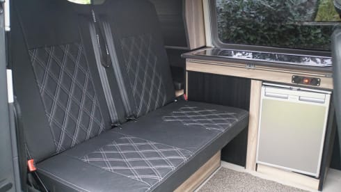 Mats de camperbus – 2-4p Volkswagen campervan from 2018