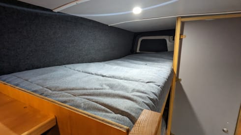 Van Blanc – Incredibly flexible and spacious VW Crafter LWB