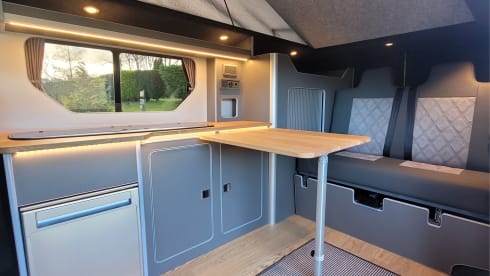 4 Berth Vauxhall Vivaro LWB Campervan