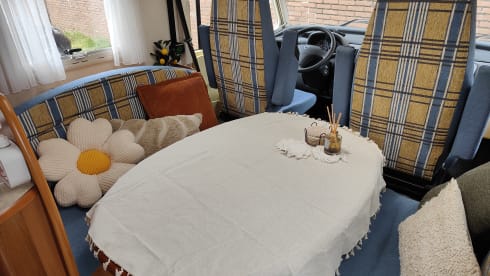 Pino – B Driving license Hymer Automatic 6p - On holiday with Pino 