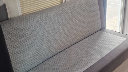 Lady – 4 berth Hobby optima  ontour 2021