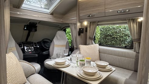 The Fantastic 150 Evolution – 4 berth Luxury Motorhome, Great Spec