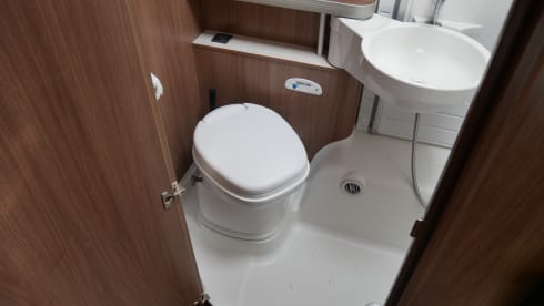 Burstner Argos 6 sleeps 6 seats.