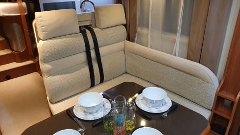 Sidney – Luxurious High End A Class Motorhome 