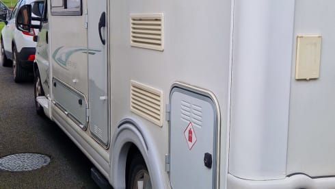 2 berth Peugeot semi-integrated from 2005