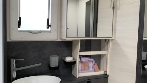 Mamzel on the road – 2p Challenger, ab 2026 teilintegriert