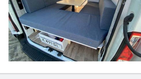 Happy camper – 2p Renault Bus camper from 2013