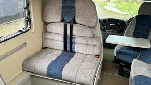 5 berth Ace Adventurer 635EK