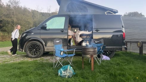 Vernon  – VW CAMPER - COMPACT & LUXURY. 