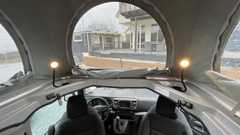 Camper Dethleffs per 4 persone, modello 2021