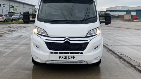 Irene – Beautiful 4 berth perfect family motorhome