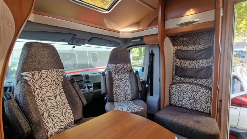 C14 – Hobby -Toscane met lage enkele bedden