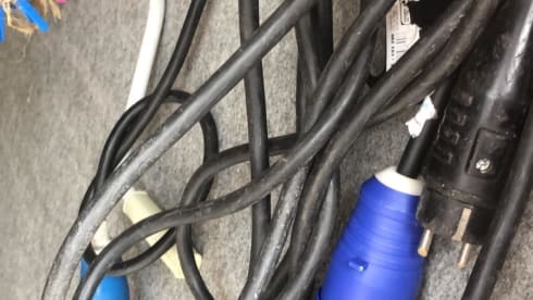 SPACIOUS CLEAN FAMILY CAMPER LARGE AND HANDY WITH NESPRESSO;)