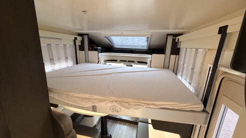 Superdeluxe Motorhome Automaat met krachtige motor