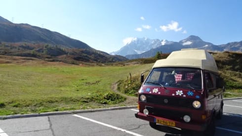 Woodie woodstocker – 2p Volkswagen campervan uit 1984