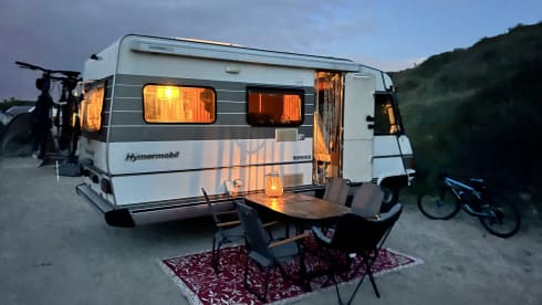 4p Hymer integrated from 1990