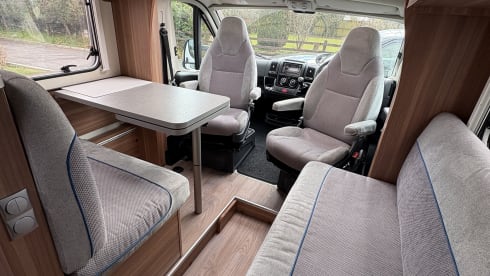 Ella – Weinsberg 650 MF - 4 Berth 