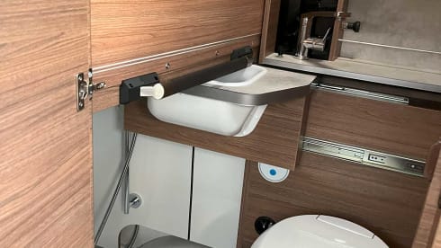 Bavarian Camper 7 – Außen klein und innen groß- der kompakte Tourervan..