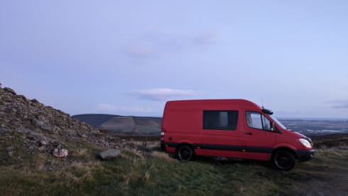 Vinny – Mercedes Sprinter mwb Hochdach