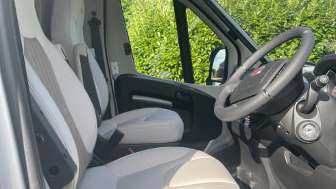 Buertie – New 4 berth motorhome