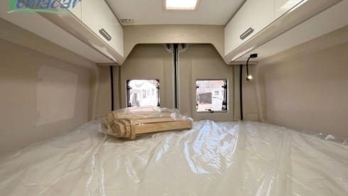 Peripericampers – Horus the van that makes you happy..