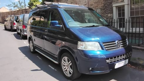 Florence – 4-6 berth Volkswagen campervan from 2008