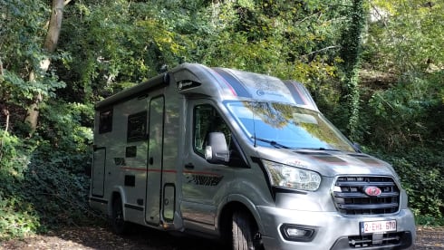 Mobile-Home – 3p Ford semi-integrated from 2023