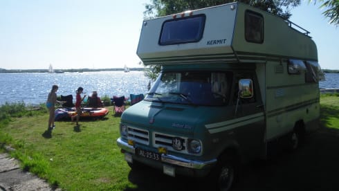Kermit – Unieke Oldtimer alkoof voor vier personen! 