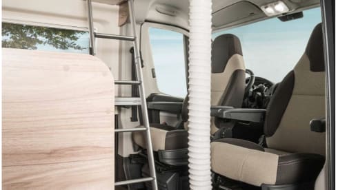 Fiat Hymercar Emmen  – Complete 4 Pers. Fiat Hymer Yellowstone Buscamper Sleeping Roof Model 2018. 